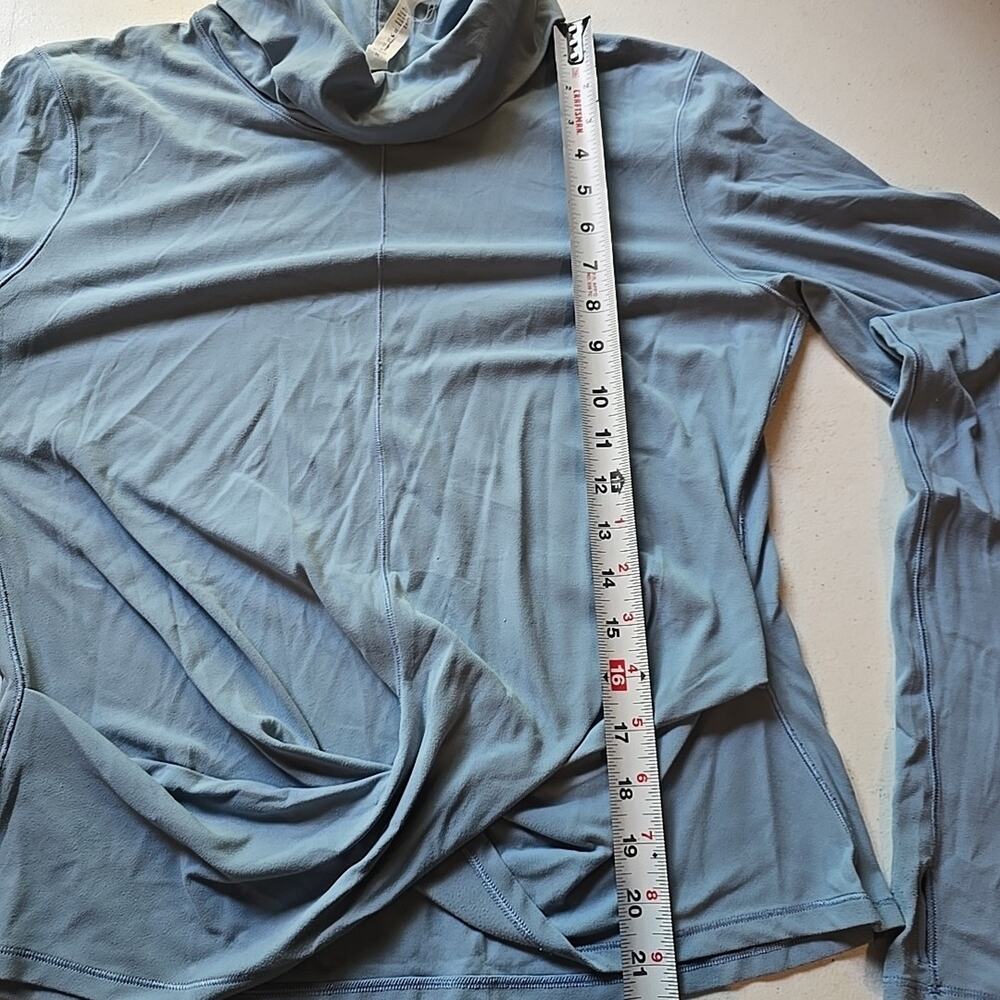 Lululemon Melodic Movement Top Womens 12 Long‎ Sleeve Funnel Neck Cascade Blue - Picture 5 of 9